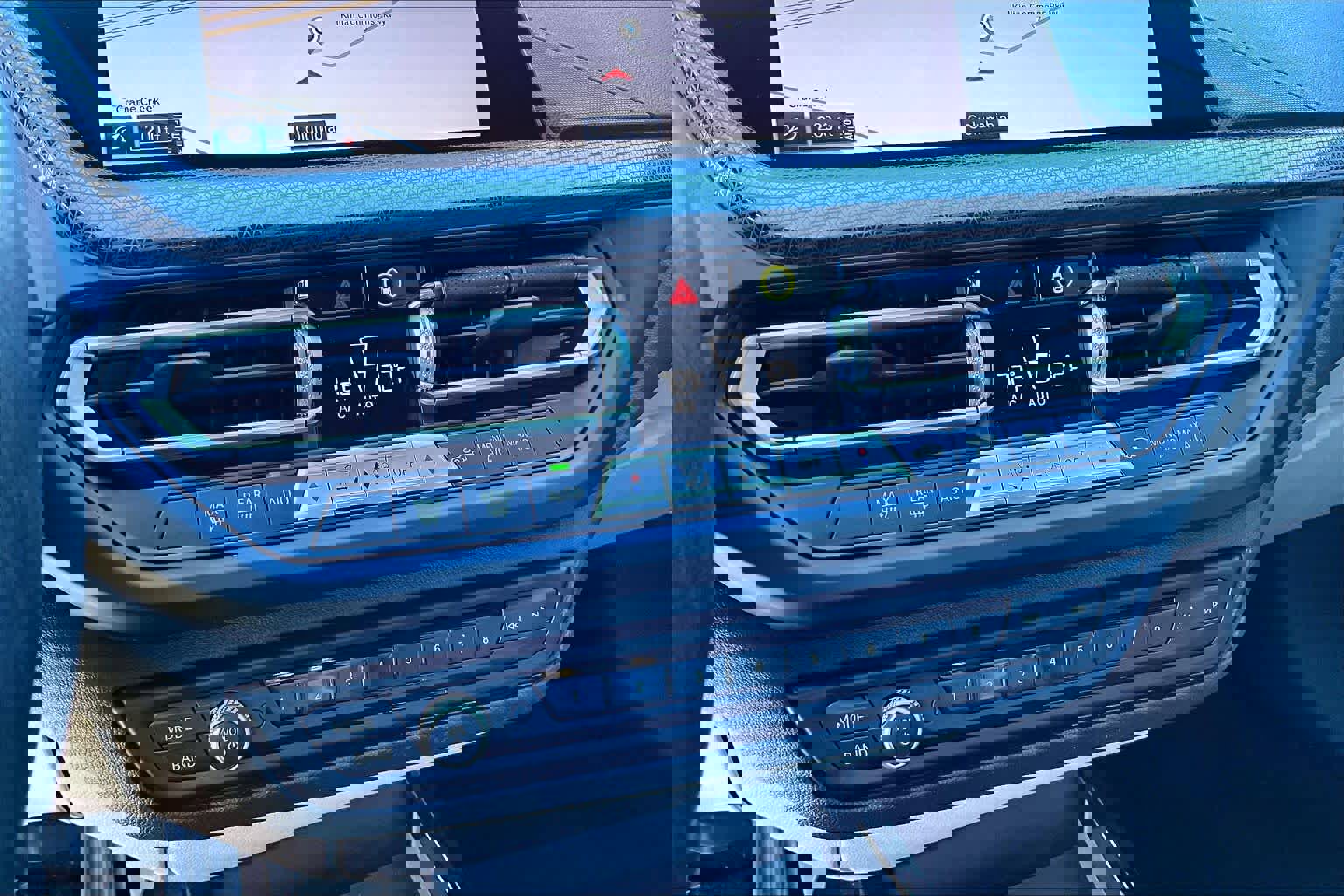 Used 2021 BMW 228i Gran Coupe w/ Convenience Package image 38