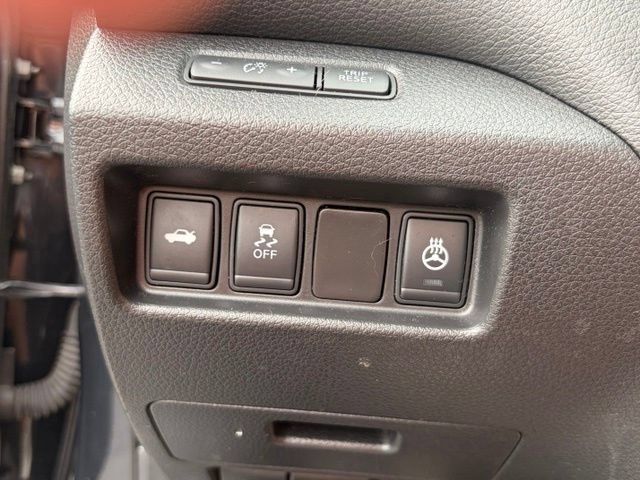 Used 2016 Nissan Altima 2.5 SL w/ 2.5 Technology Package FWD image 22
