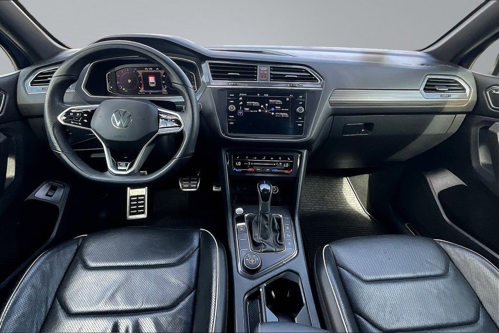 Used 2022 Volkswagen Tiguan SEL R-Line AWD/4WD image 8