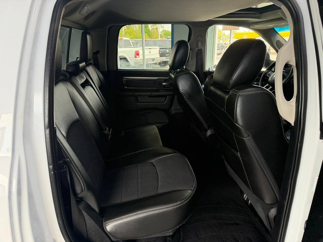 Used 2015 RAM 1500 Sport AWD/4WD image 18