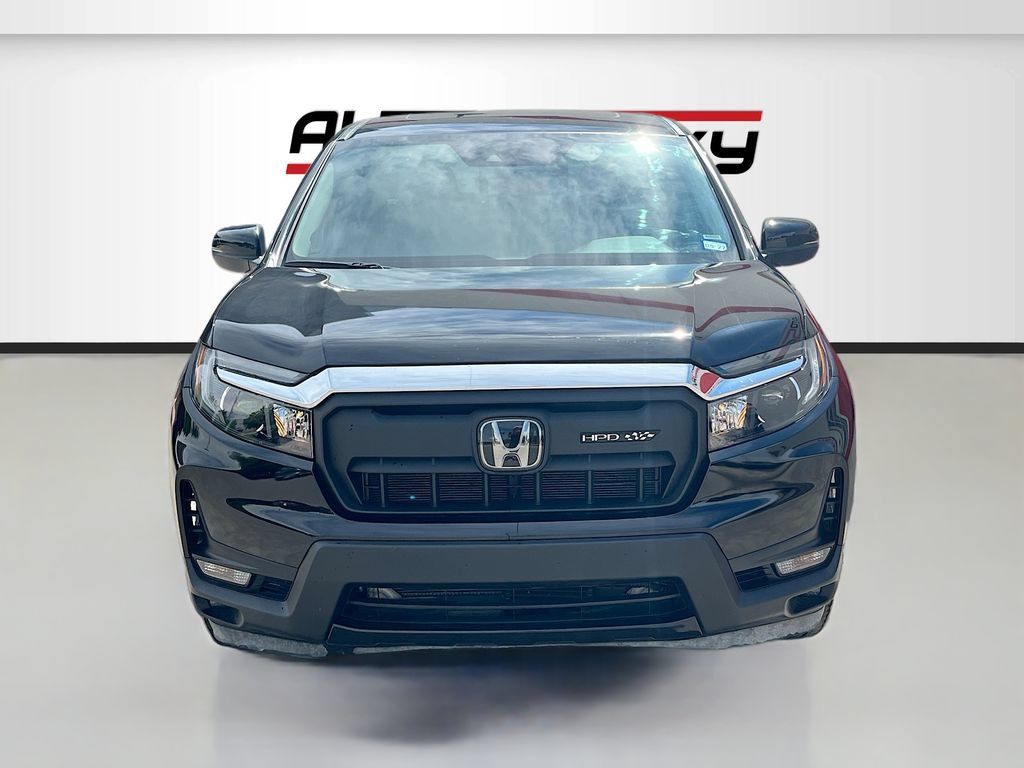 Used 2025 Honda Ridgeline RTL image 2