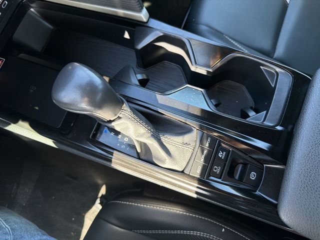 Used 2025 Toyota Camry SE FWD image 24