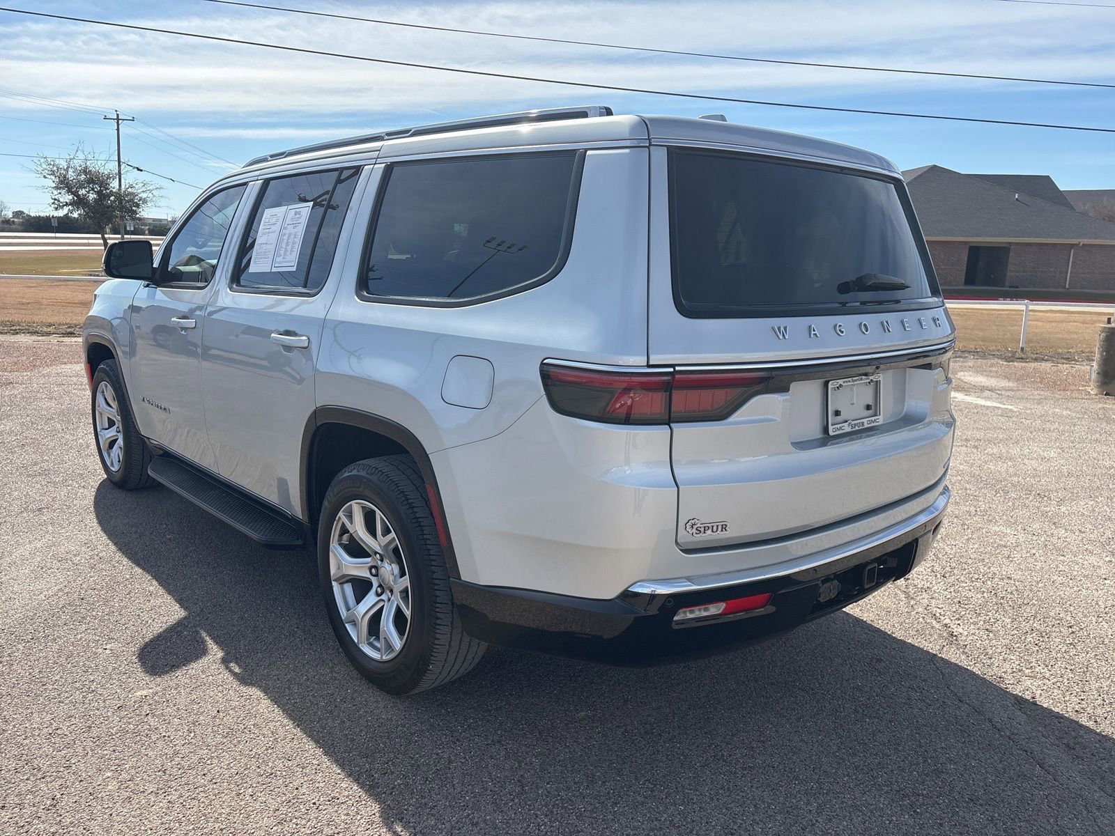 Used 2022 Jeep Wagoneer Series II image 4