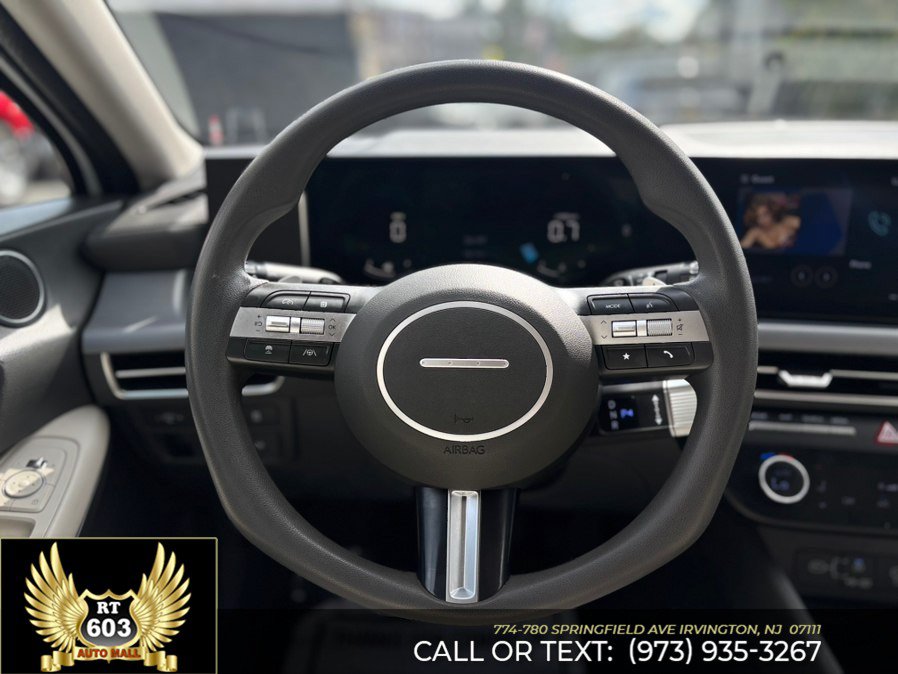 Used 2024 Hyundai Sonata SEL FWD image 13