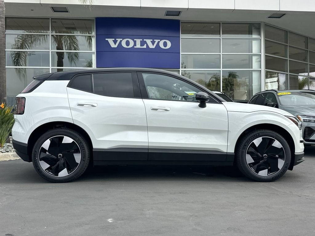 New 2026 Volvo EX30 Plus w/ Protection Package Premier AWD/4WD image 6