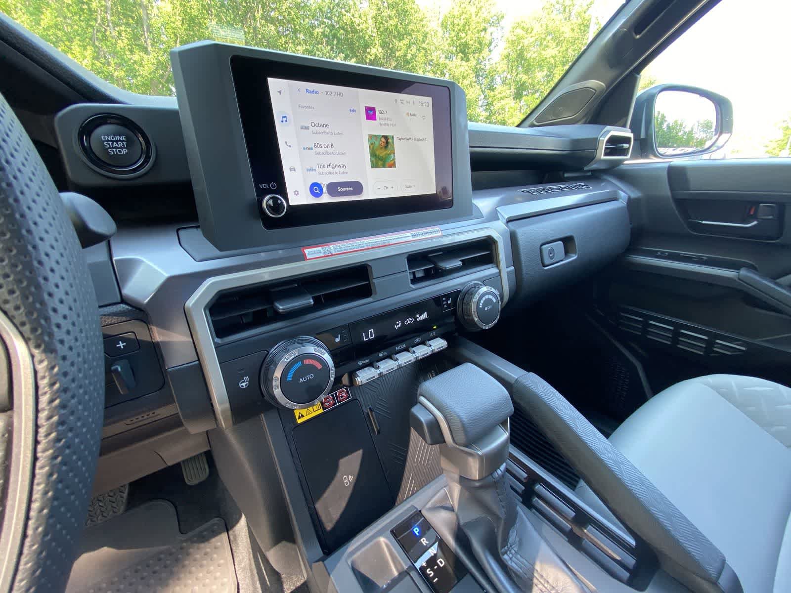 Used 2026 Toyota Tacoma SR5 AWD/4WD image 22