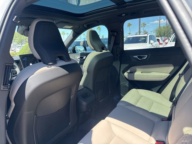 New 2026 Volvo XC60 B5 Plus w/ Protection Package Premier image 20