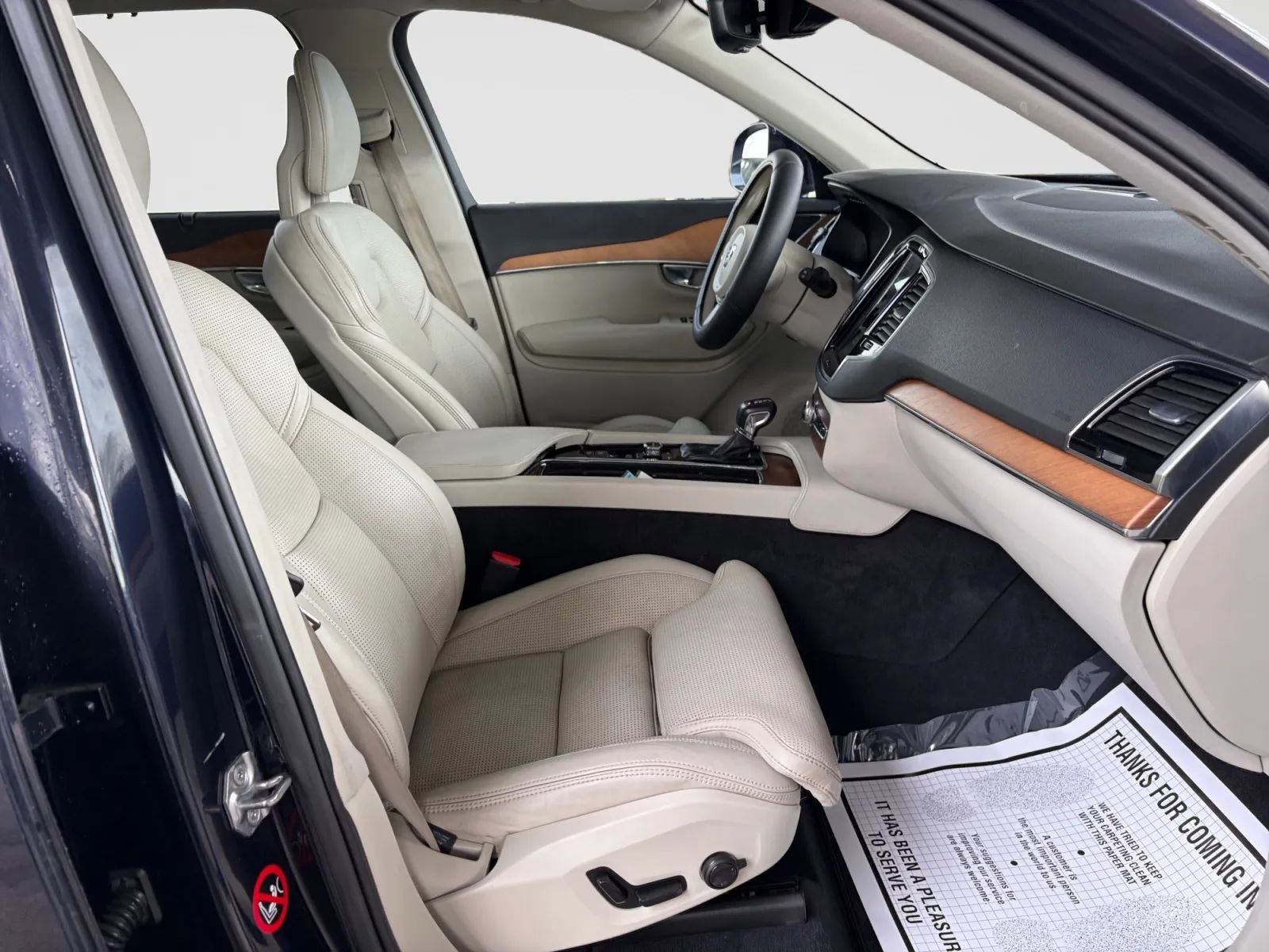 Used 2017 Volvo XC90 T6 Inscription w/ Vision Package AWD/4WD image 20
