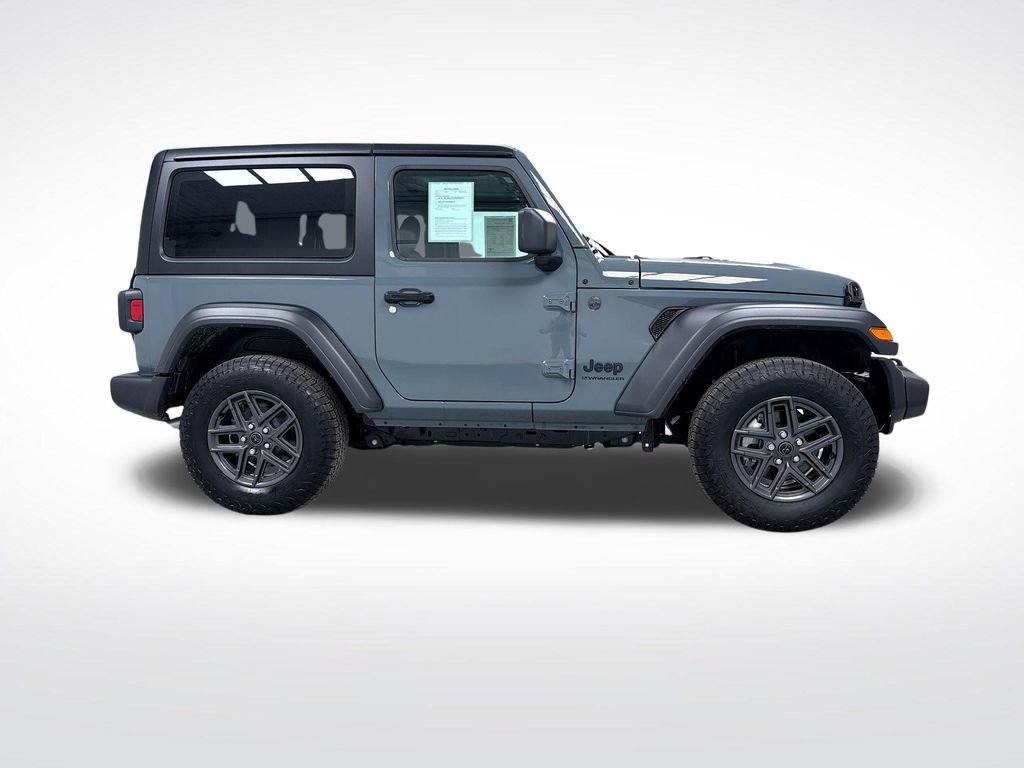 Used 2025 Jeep Wrangler Sport image 2
