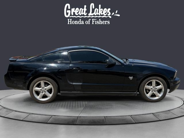 Used 2009 Ford Mustang Coupe RWD image 6