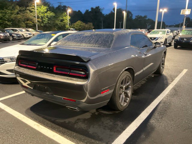 Used 2019 Dodge Challenger SXT w/ Blacktop Package RWD image 5