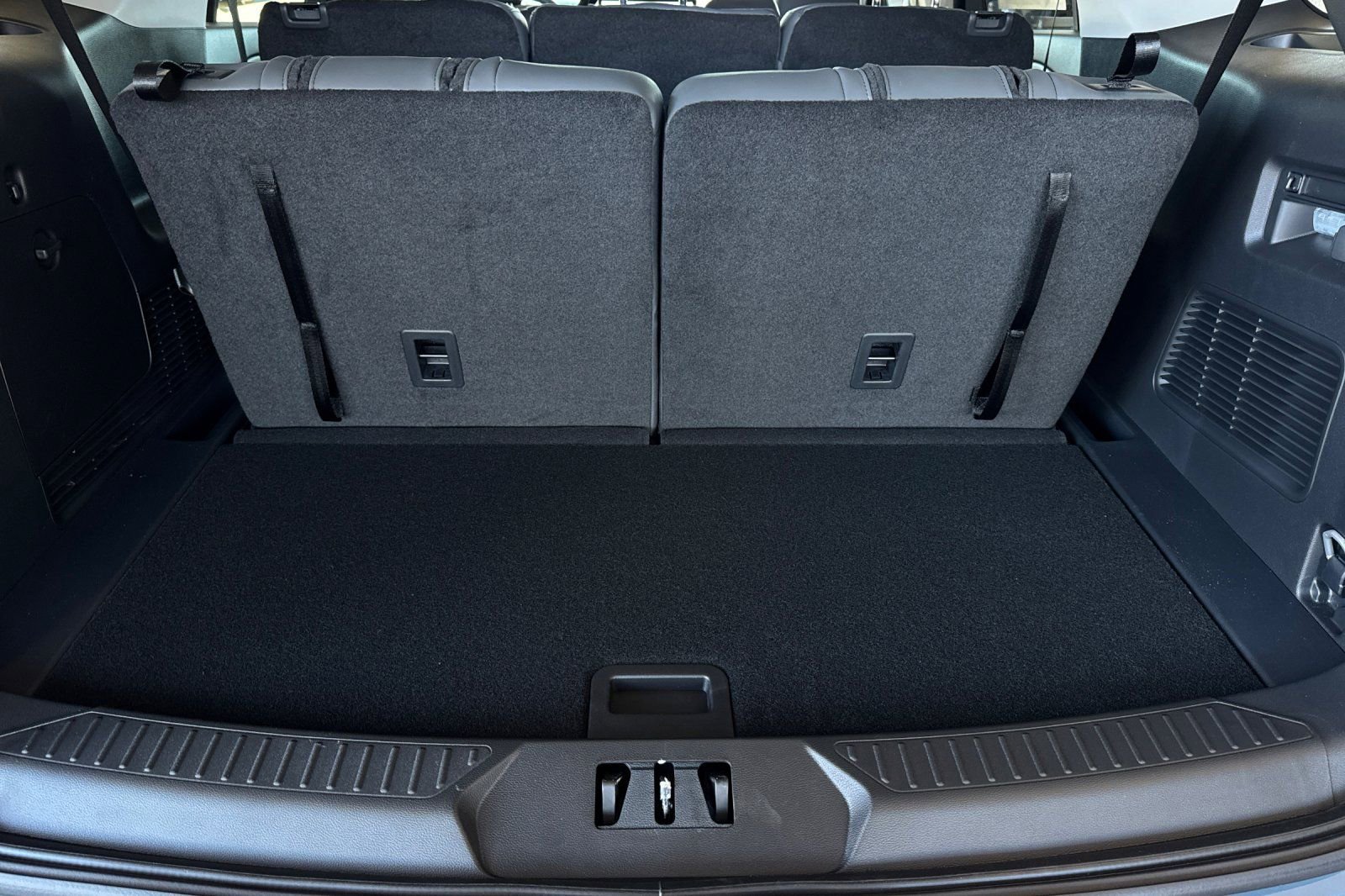 New 2026 Ford Explorer Active w/ Active Comfort Package image 15