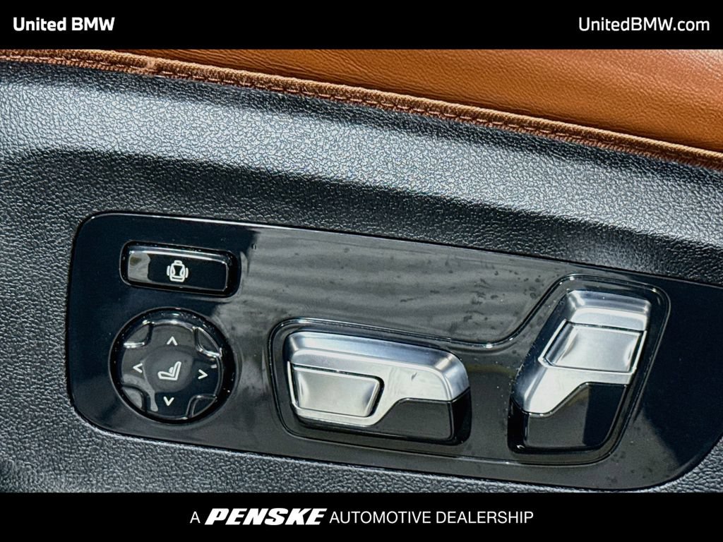 Certified 2023 BMW X7 M60i w/ Executive Package AWD/4WD image 4