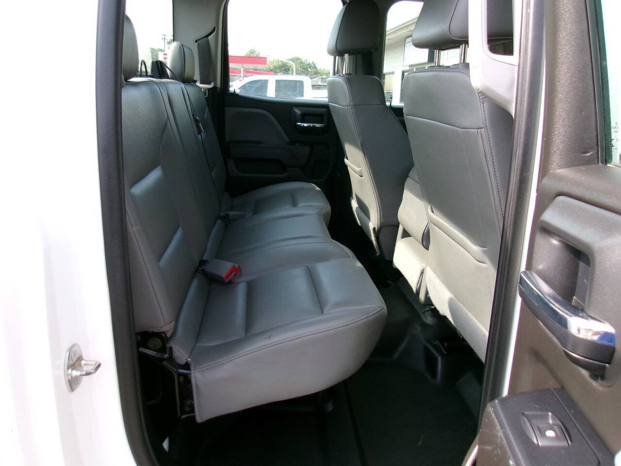 Used 2017 Chevrolet Silverado 2500 W/T AWD/4WD image 11