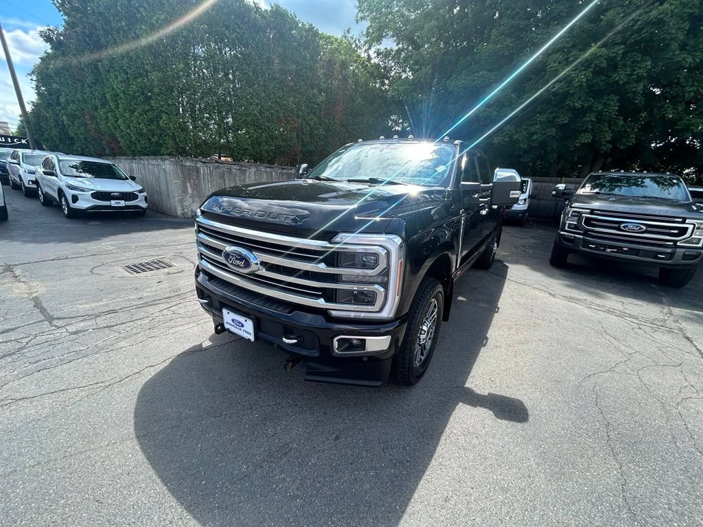 Used 2024 Ford F350 Limited w/ FX4 Off-Road Package AWD/4WD image 3