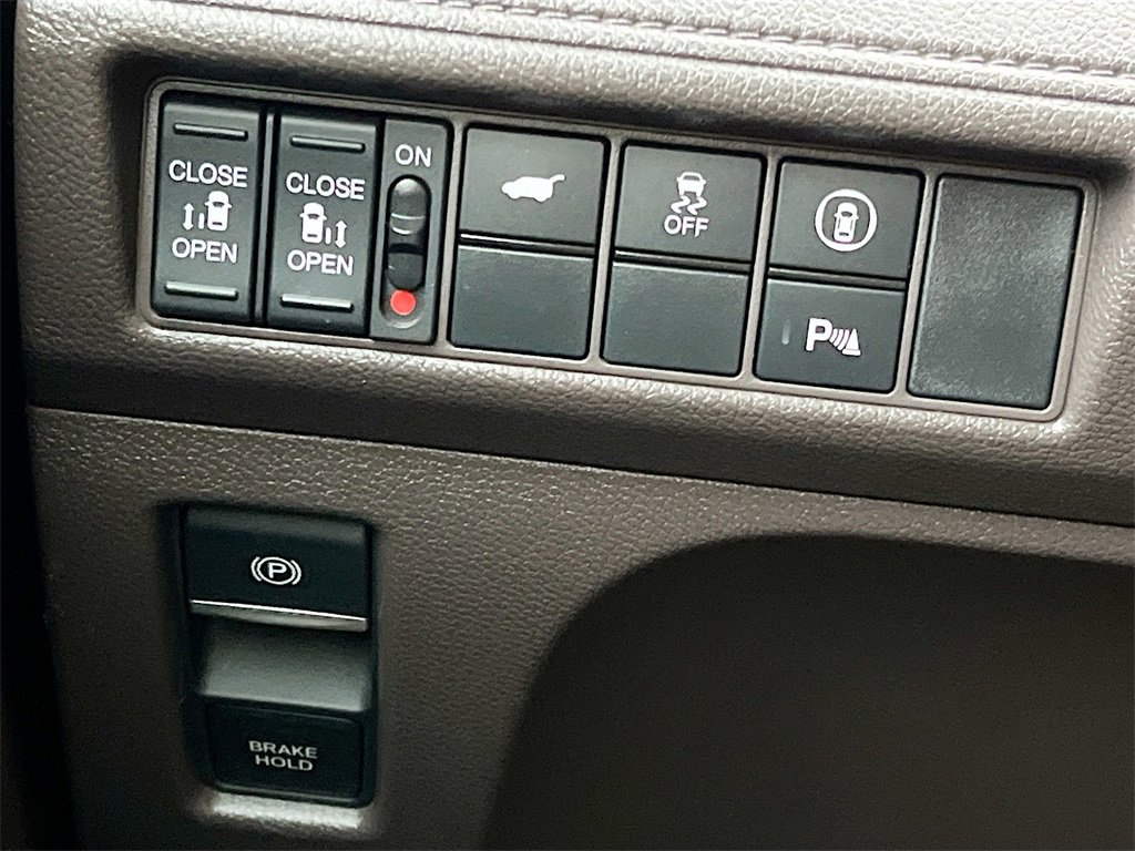 Used 2024 Honda Odyssey Touring image 10