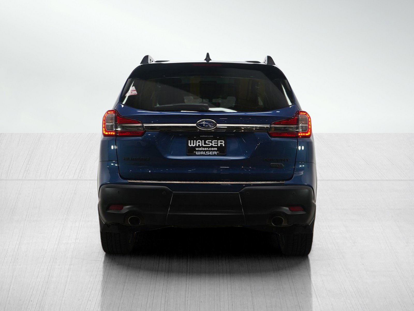 Used 2022 Subaru Ascent Onyx Edition image 4