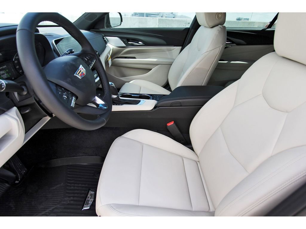 New 2026 Cadillac CT4 Luxury image 6