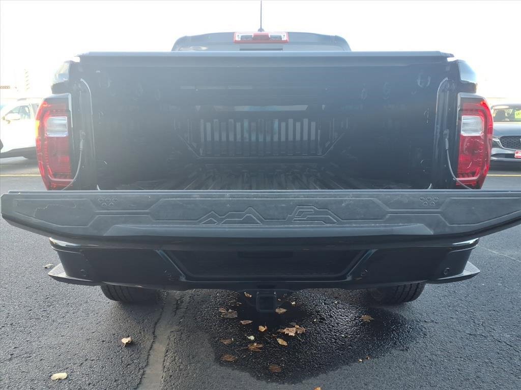 New 2026 GMC Canyon Elevation w/ Convenience Package image 4