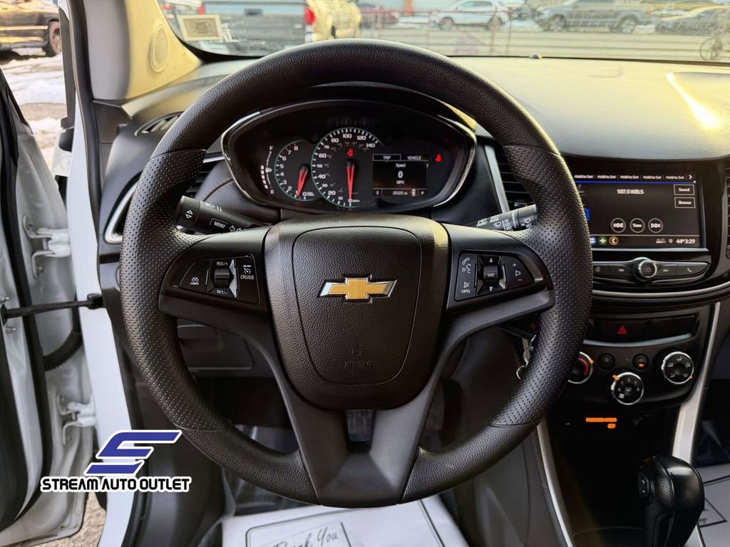 Used 2021 Chevrolet Trax LS w/ Tint and Cruise Package image 31