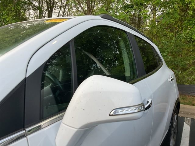 Used 2019 Buick Encore Preferred image 9