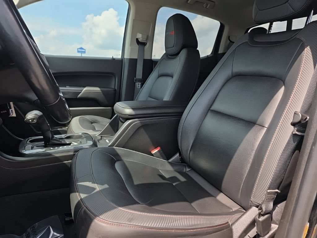Used 2021 GMC Canyon AT4 w/ Trailering Package AWD/4WD image 16