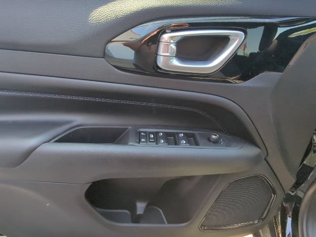 New 2026 Jeep Compass Latitude AWD/4WD image 11