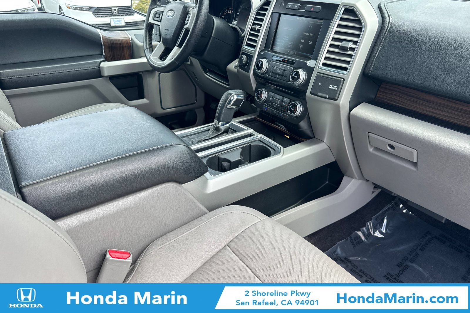 Used 2015 Ford F150 Lariat w/ Equipment Group 502A Luxury AWD/4WD image 19