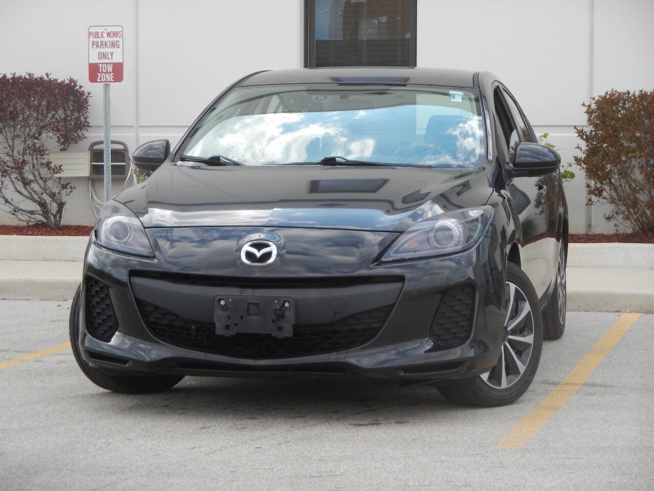 Used 2012 MAZDA MAZDA3 i Touring FWD image 3