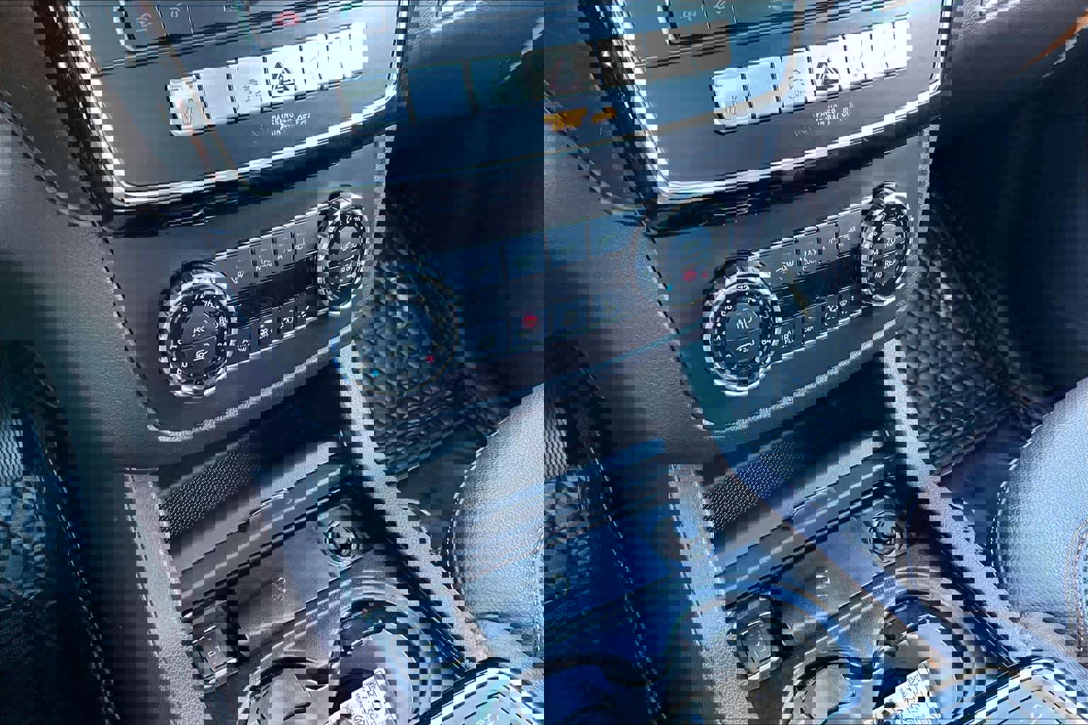 Used 2019 Mercedes-Benz GLS 450 4MATIC image 33