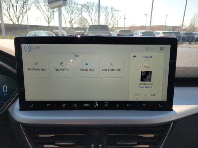 Used 2023 Ford Escape Platinum w/ Premium Technology Package image 35