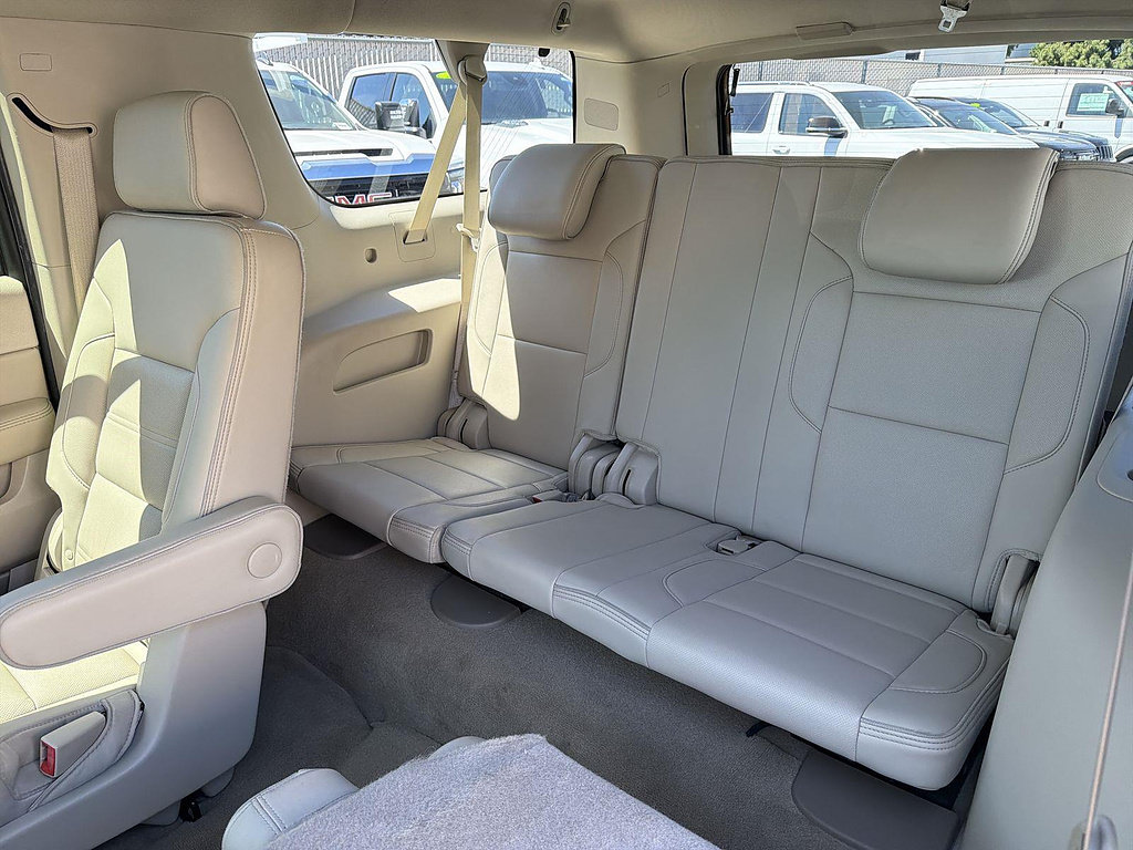 Used 2018 GMC Yukon XL Denali w/ Open Road Package RWD image 45