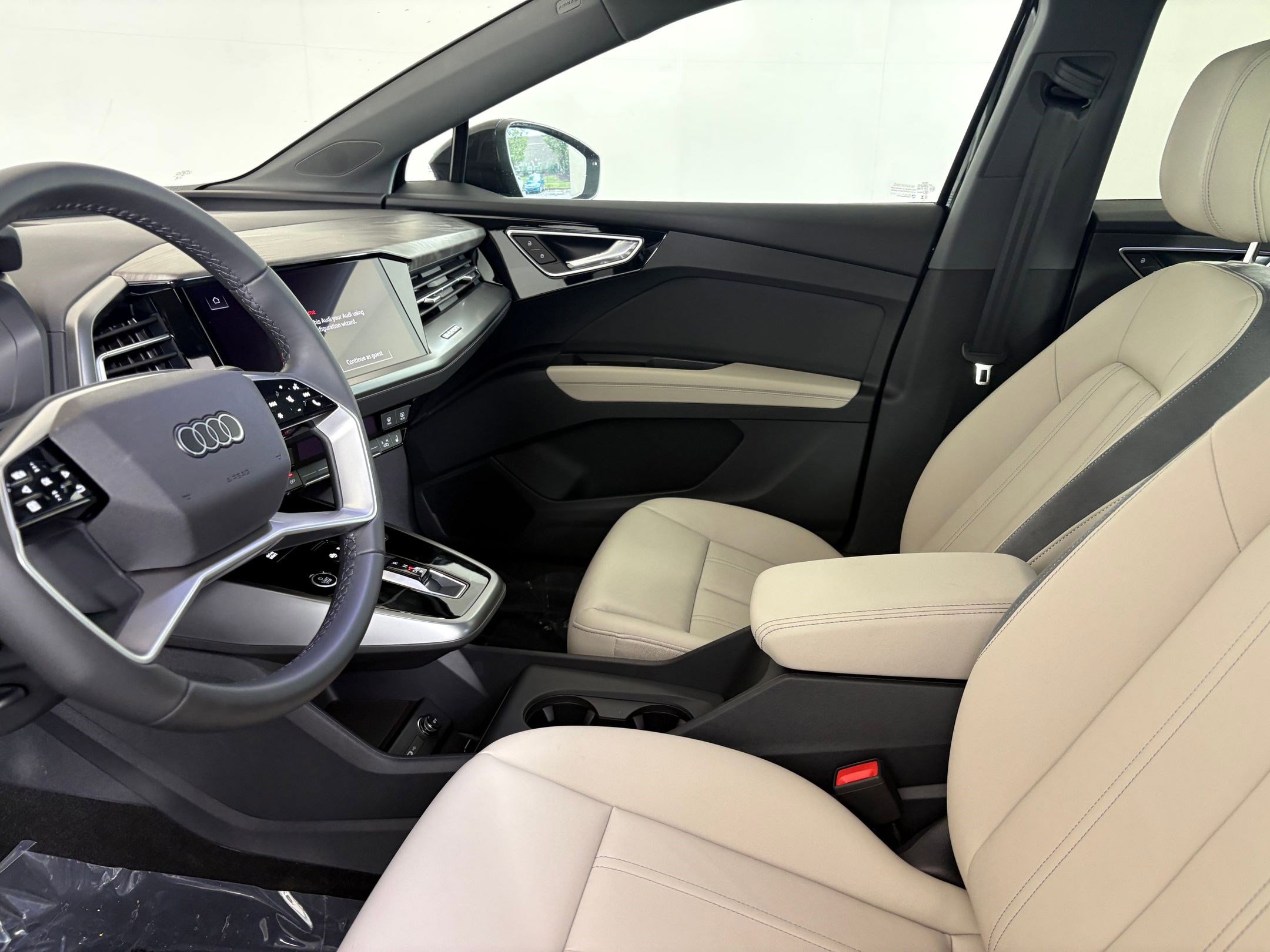 New 2026 Audi Q4 e-tron Premium image 23