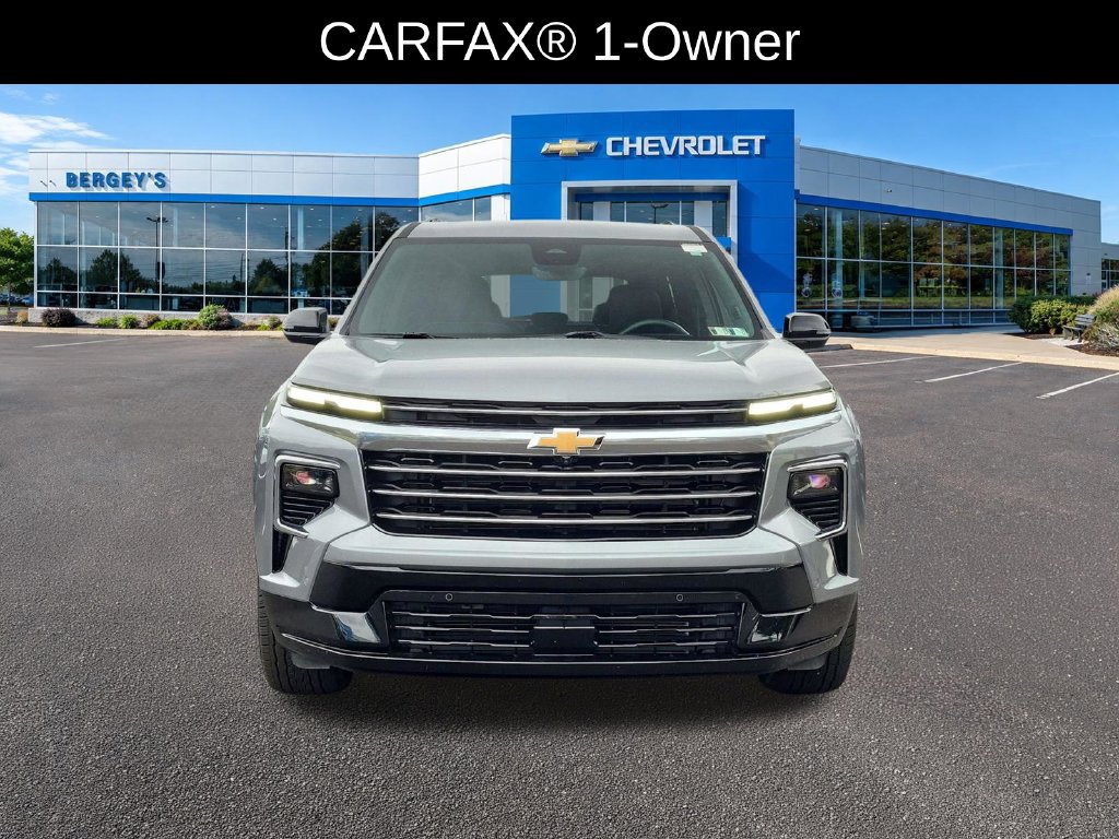 Certified 2026 Chevrolet Traverse High Country w/ LPO, Floor Liner Package AWD/4WD image 3