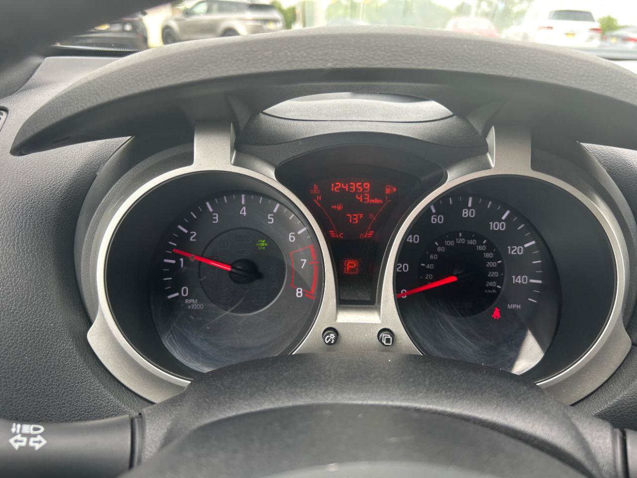 Used 2013 Nissan Juke SL AWD/4WD image 14