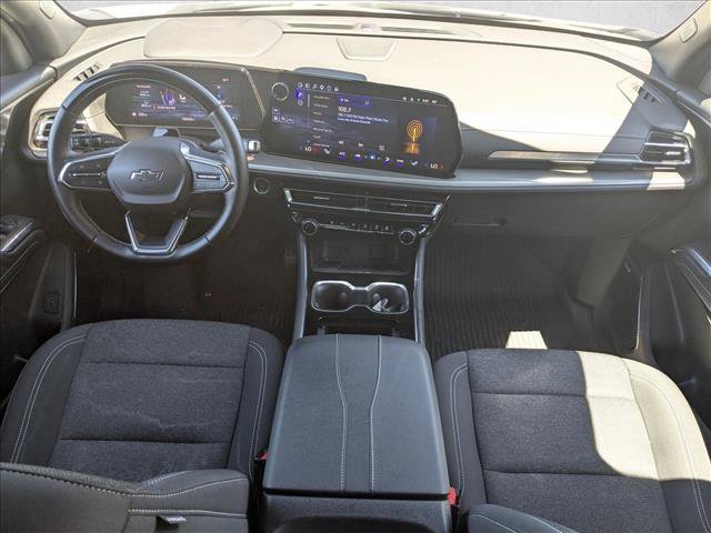Used 2024 Chevrolet Traverse LT w/ Enhanced Driving Package FWD image 17