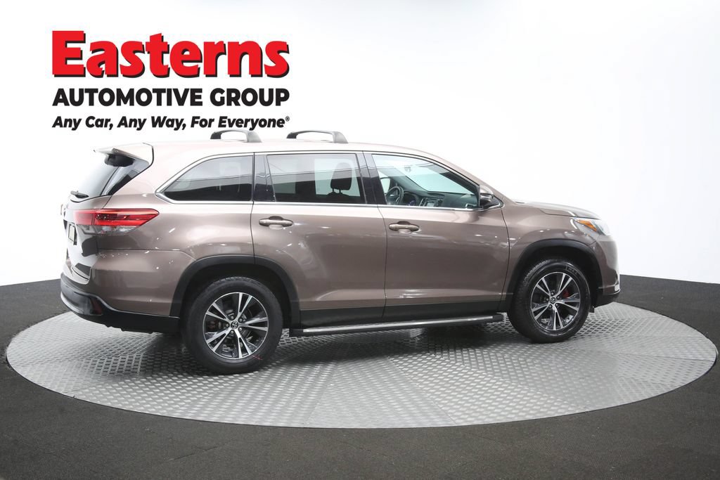Used 2019 Toyota Highlander LE FWD image 42