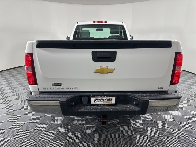 Used 2013 Chevrolet Silverado 1500 W/T w/ LS Package image 3