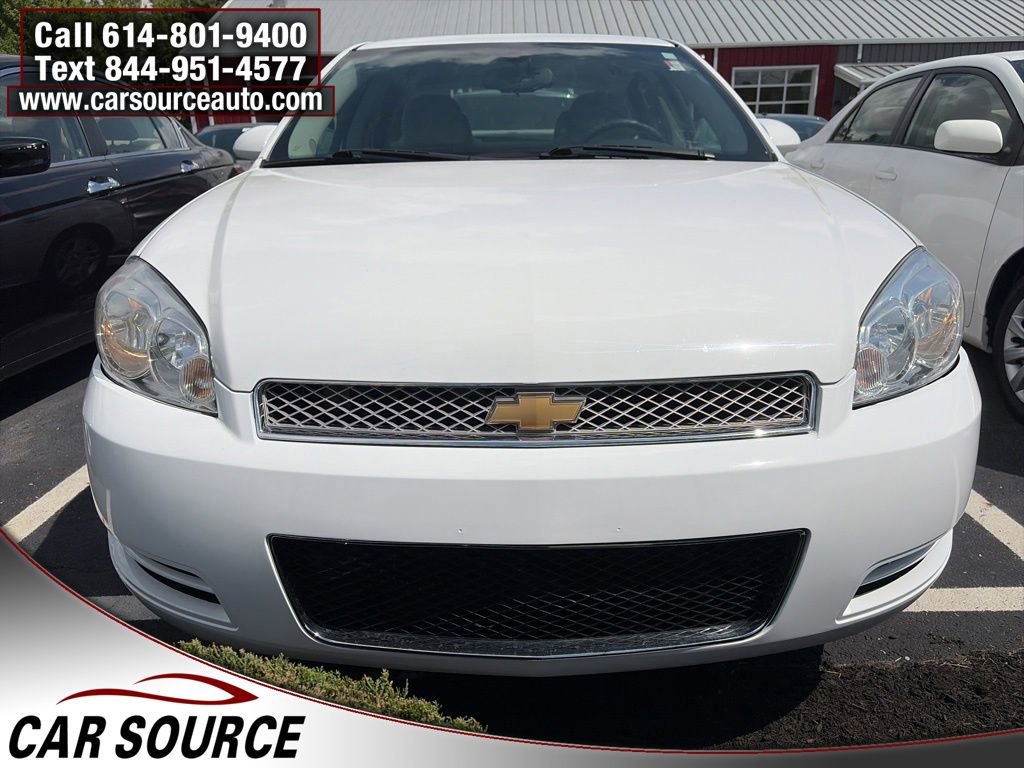 Used 2016 Chevrolet Impala LT FWD image 2