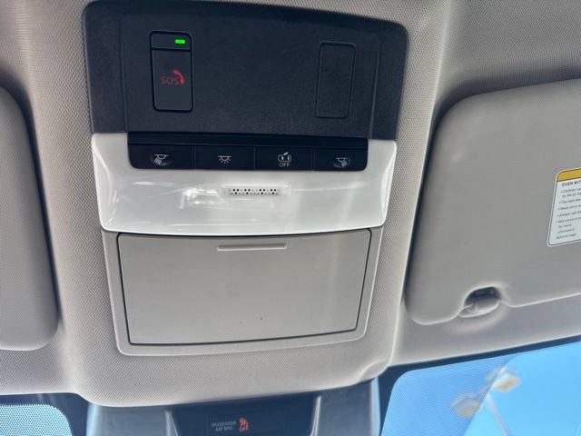 Used 2022 Nissan Rogue SV FWD image 23