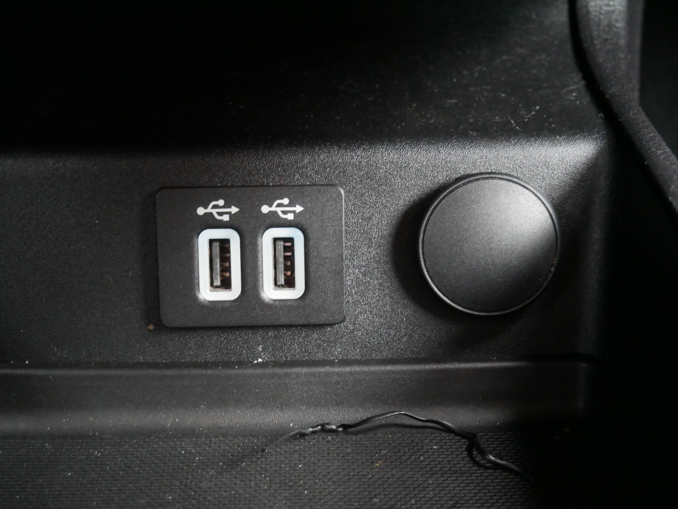 Used 2020 Ford Fusion SE image 34