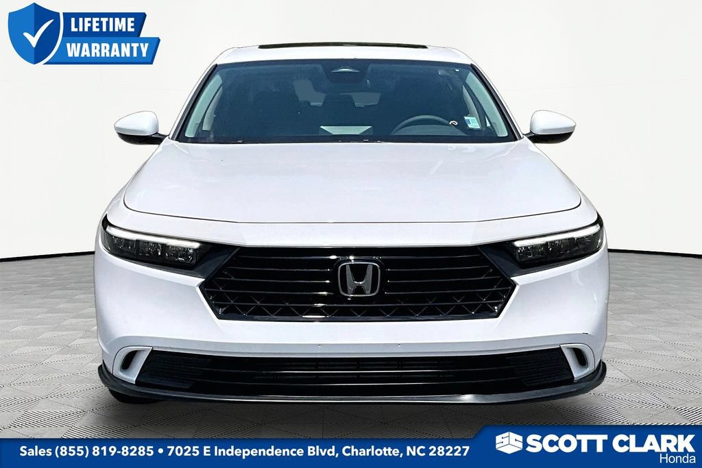 Used 2024 Honda Accord EX image 2