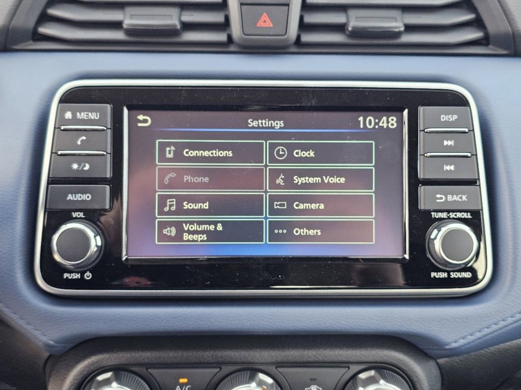 New 2025 Nissan Versa SV FWD image 25