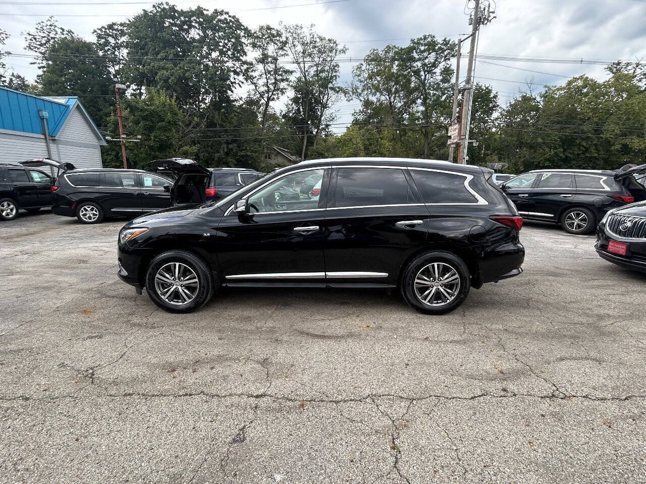 Used 2020 INFINITI QX60 Luxe w/ Essential Package AWD/4WD image 4
