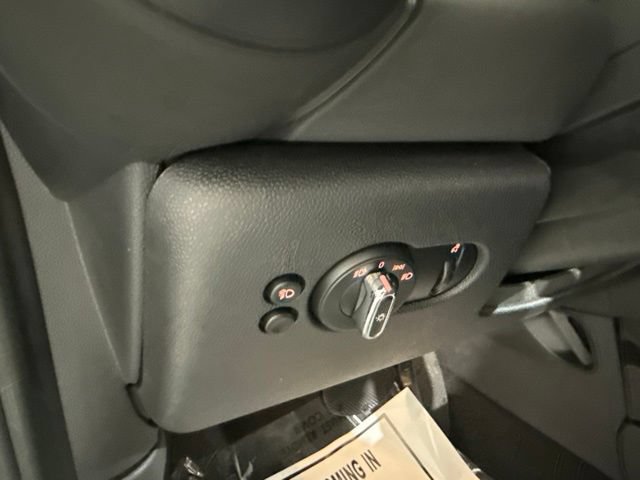 Used 2022 MINI Cooper 2-Door Hardtop FWD image 19