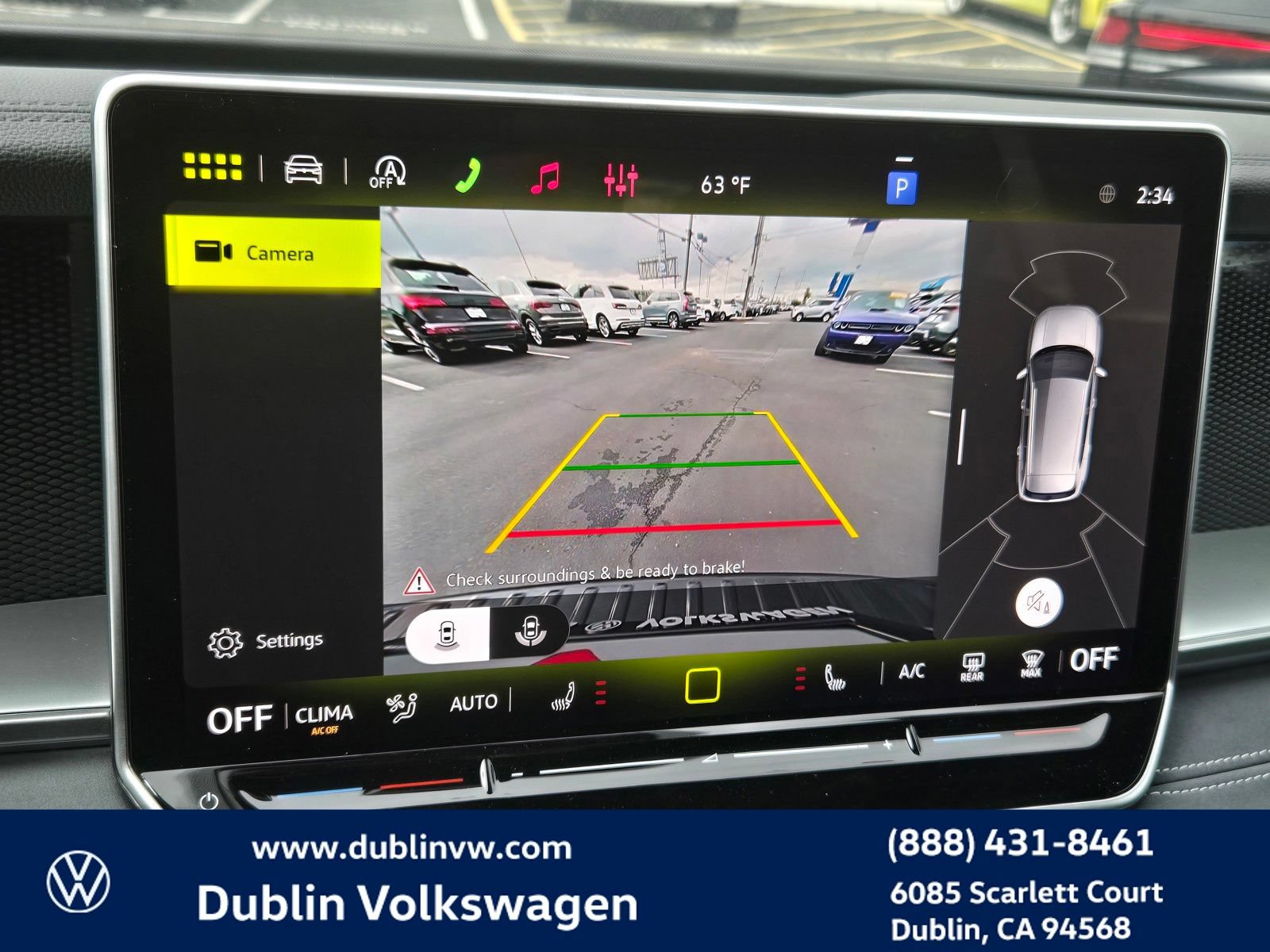 New 2026 Volkswagen Tiguan SE R-Line AWD/4WD image 17