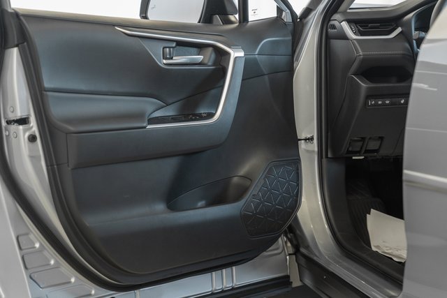 New 2025 Toyota RAV4 XLE image 36
