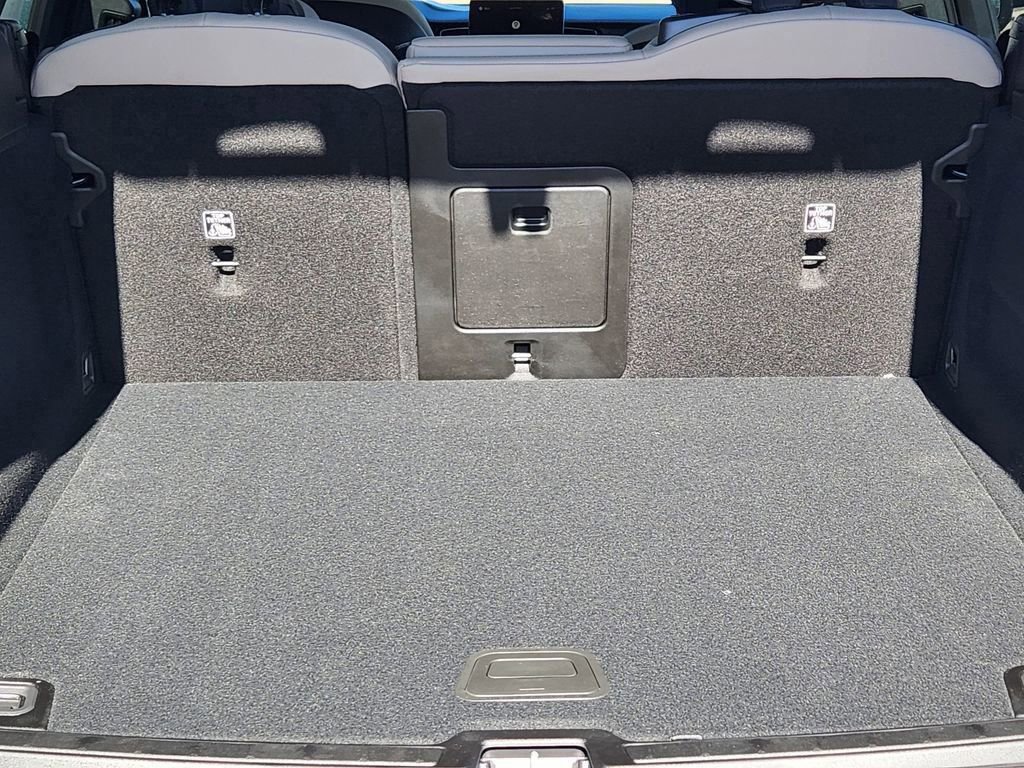 New 2026 Volvo XC60 B5 Core w/ Climate Package image 20