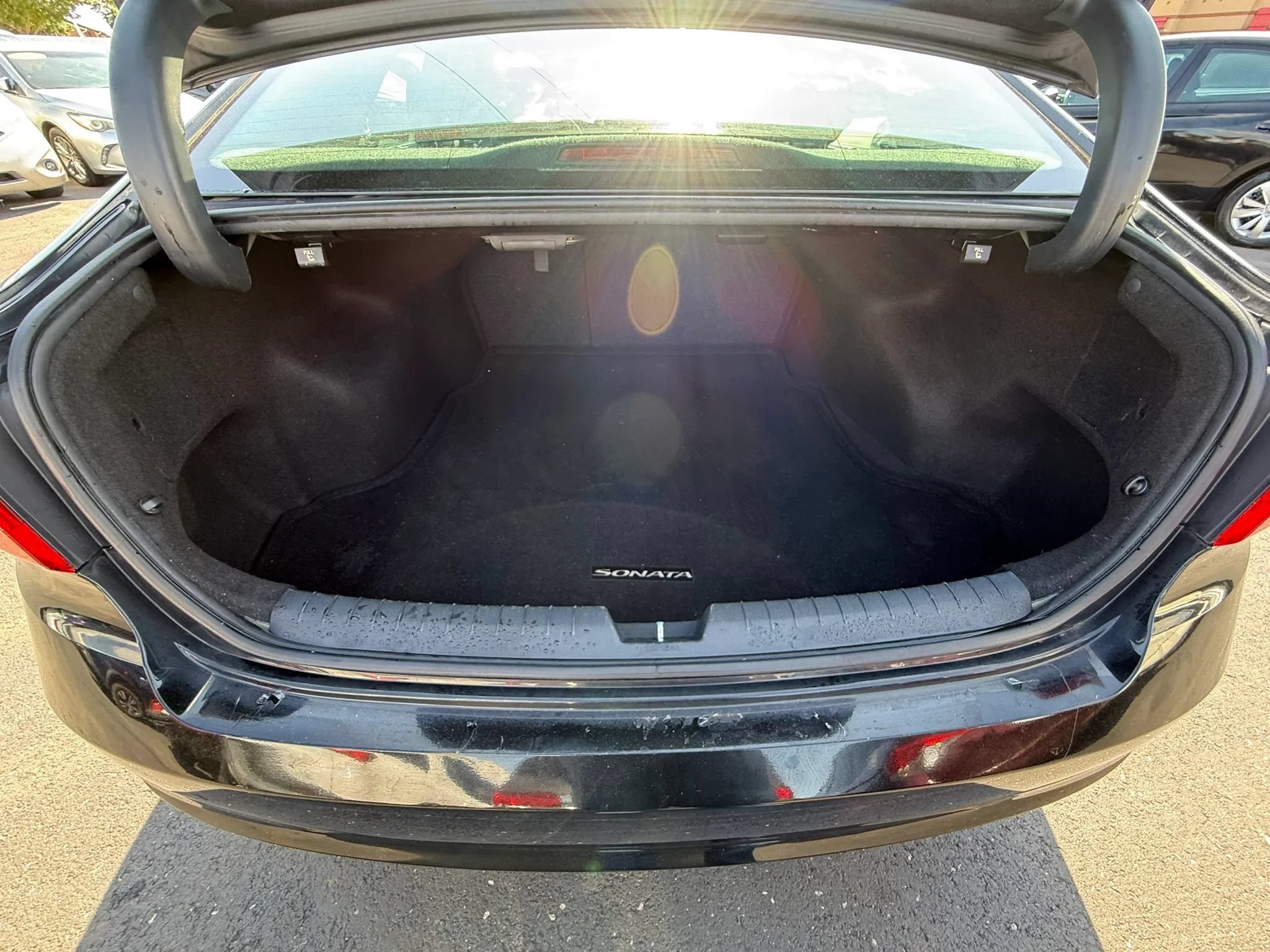 Used 2015 Hyundai Sonata Limited w/ Cargo Package FWD image 35