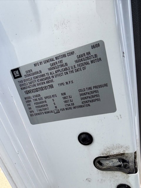 Used 2009 Chevrolet Traverse LT image 4